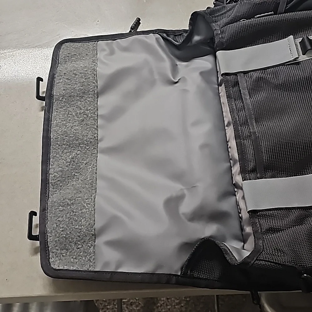 Tesla timbuk2 computer